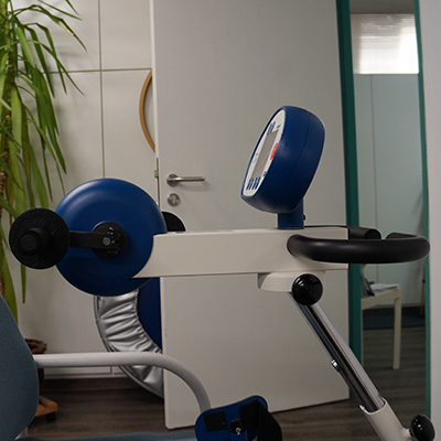 krankengymnastik-mit-geraet-andreas-dorr-physiotherapie-nuernberg-angebot